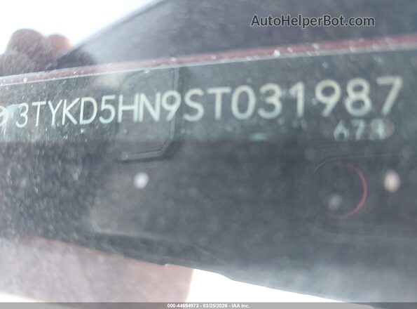 3TYKD5HN9ST031987 2025 TOYOTA TACOMA Красный Вид подкапотного пространства