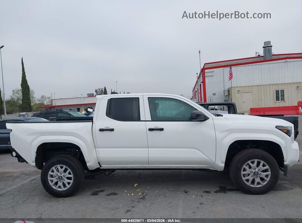 3TYKD5HN9TT040240 2026 TOYOTA TACOMA White Widok wnętrza 360 stopni