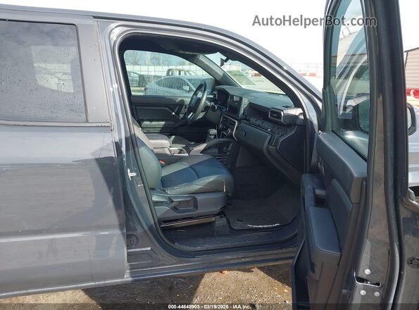 3TYLB5FN5RT002915 2024 TOYOTA TACOMA Gray წინა სალონის ხედი