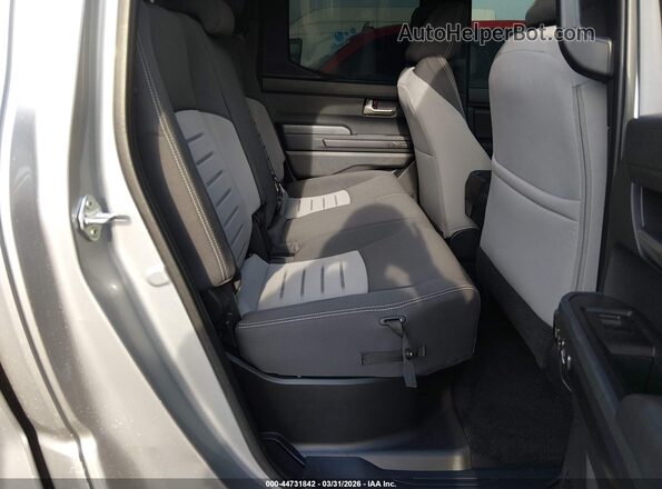 3TYLB5JN4RT012701 2024 TOYOTA TACOMA Silver Вид наклейки з VIN-кодом