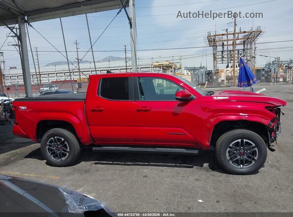 3TYLC5LN2ST017671 2025 TOYOTA TACOMA HYBRID Red Vista interior de 360 grados
