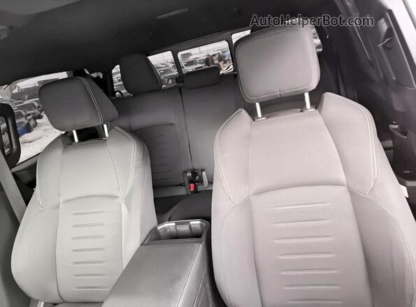 3TYLE5JN0RT008832 2024 TOYOTA TACOMA Серебряный Вид задних сидений