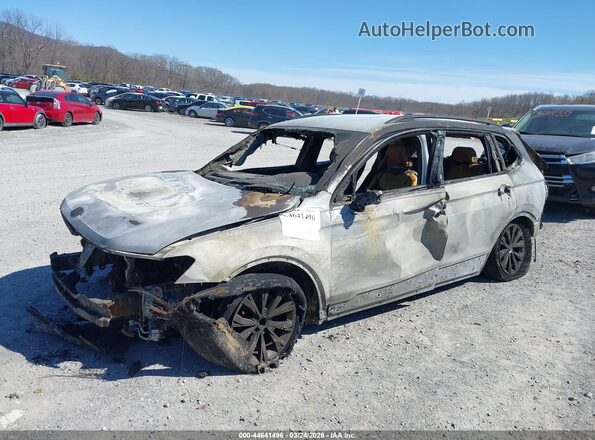 3VV0B7AX3KM035969 2019 VOLKSWAGEN TIGUAN Silver Widok z przodu