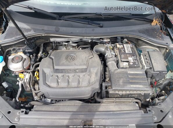 3VV0B7AX4KM162827 2019 VOLKSWAGEN TIGUAN Green Вид ззаду