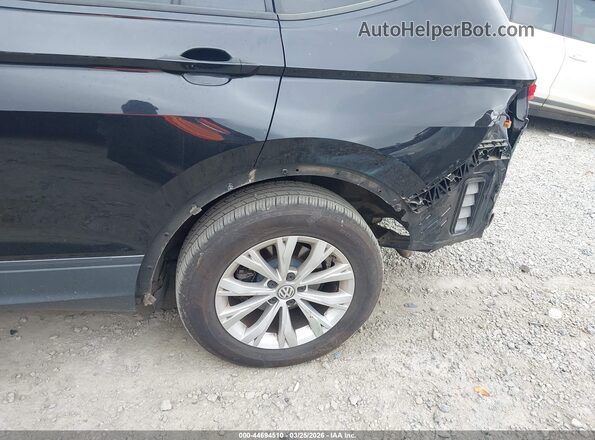 3VV0B7AX6JM057088 2018 VOLKSWAGEN TIGUAN Black 
