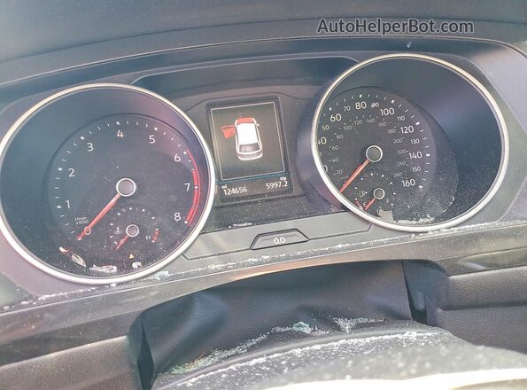 3VV0B7AX8JM126069 2018 VOLKSWAGEN TIGUAN Черный Вид щитка приборов