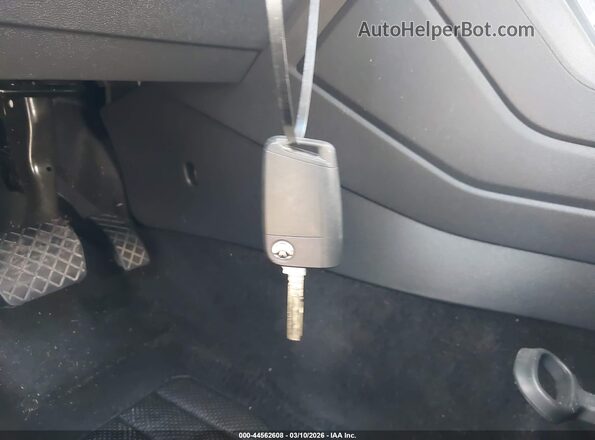 3VV0B7AX8LM123661 2020 VOLKSWAGEN TIGUAN Черный Вид панели приборов