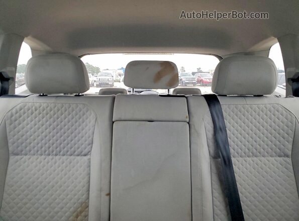 3VV1B7AX2JM104797 2018 VOLKSWAGEN TIGUAN Gray Вид задніх сидінь