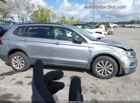 3VV1B7AX2LM034625 2020 VOLKSWAGEN TIGUAN Silver Widok wnętrza z tyłu