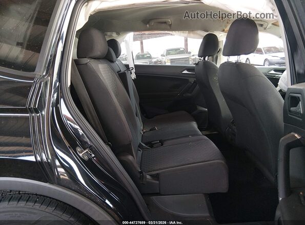 3VV1B7AX6LM047877 2020 VOLKSWAGEN TIGUAN Черный Вид наклейки с VIN-кодом