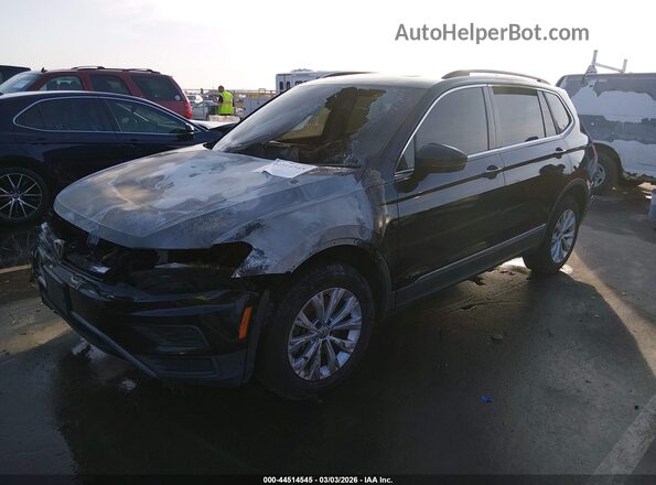 3VV2B7AX0JM139102 2018 VOLKSWAGEN TIGUAN Black Front left