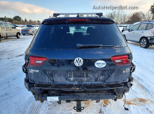 3VV2B7AX1JM110580 2018 VOLKSWAGEN TIGUAN Black Вид ззаду