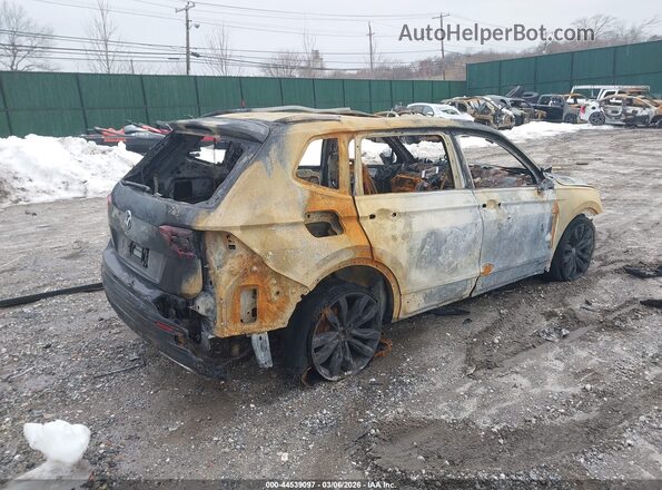 3VV2B7AX1MM152350 2021 VOLKSWAGEN TIGUAN Черный Задняя правая четверть