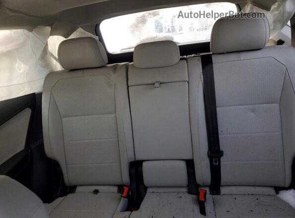 3VV2B7AX2KM199982 2019 VOLKSWAGEN TIGUAN Gray Widok tylnych siedzeń
