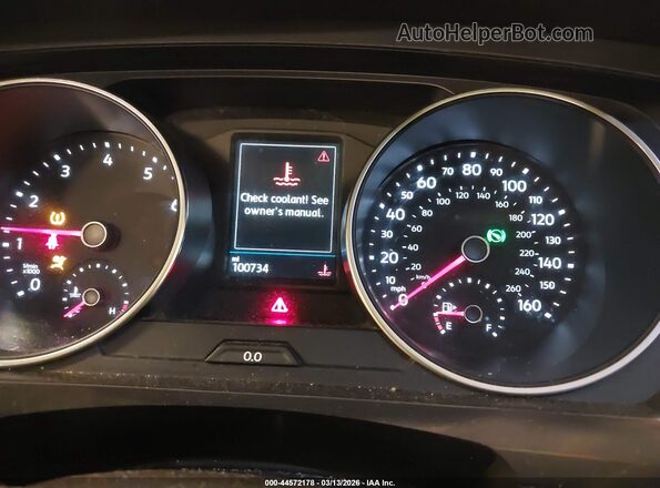 3VV2B7AX3JM013901 2018 VOLKSWAGEN TIGUAN Серый Вид задних сидений