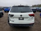 2018 Volkswagen Tiguan Se White vin: 3VV2B7AX3JM020315