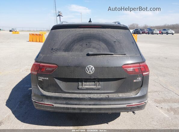 3VV2B7AX5JM213887 2018 VOLKSWAGEN TIGUAN Черный 