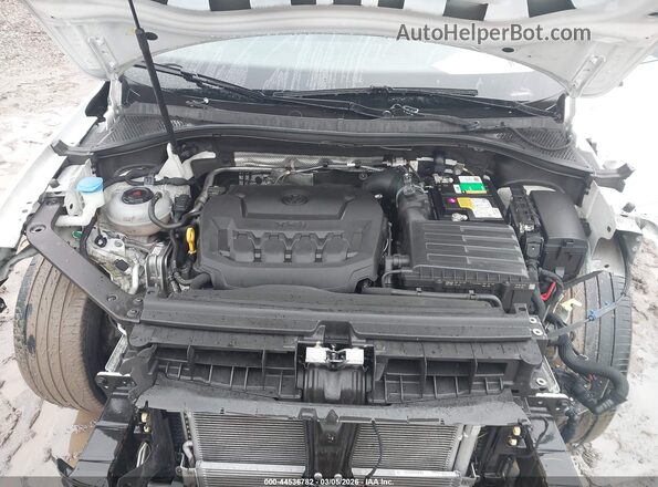 3VV2B7AX6KM174681 2019 VOLKSWAGEN TIGUAN Белый Вид сзади