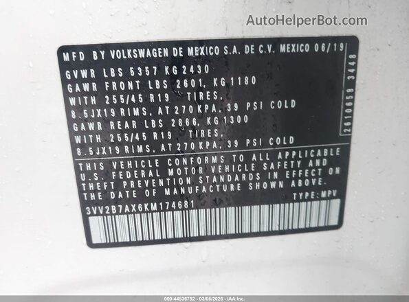 3VV2B7AX6KM174681 2019 VOLKSWAGEN TIGUAN Белый Вид подкапотного пространства