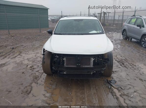 3VV2B7AX6KM174681 2019 VOLKSWAGEN TIGUAN Белый Вид задней части салона