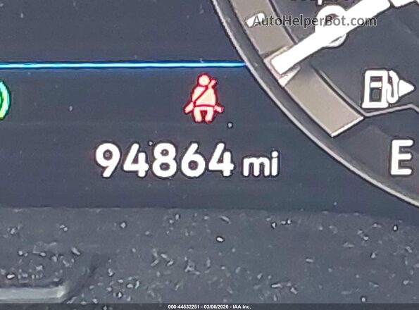 3VV2B7AX7KM011991 2019 VOLKSWAGEN TIGUAN Белый 