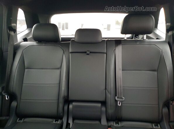 3VV2B7AX7KM084360 2019 VOLKSWAGEN TIGUAN Gray Vista de los asientos traseros