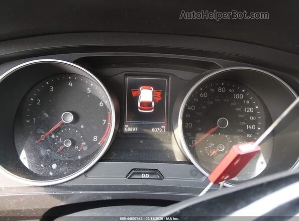 3VV2B7AX7MM123919 2021 VOLKSWAGEN TIGUAN Белый Вид задних сидений