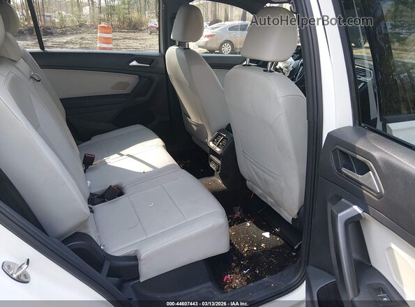 3VV2B7AX7MM123919 2021 VOLKSWAGEN TIGUAN Белый Вид наклейки с VIN-кодом