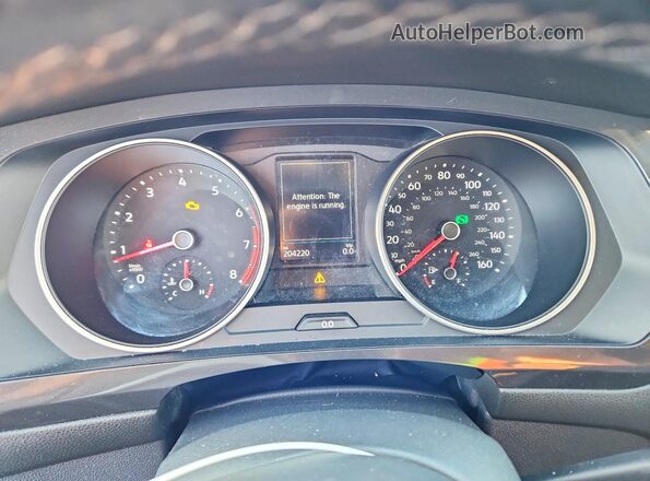 3VV2B7AX8KM019551 2019 VOLKSWAGEN TIGUAN Green Widok zestawu wskaźników