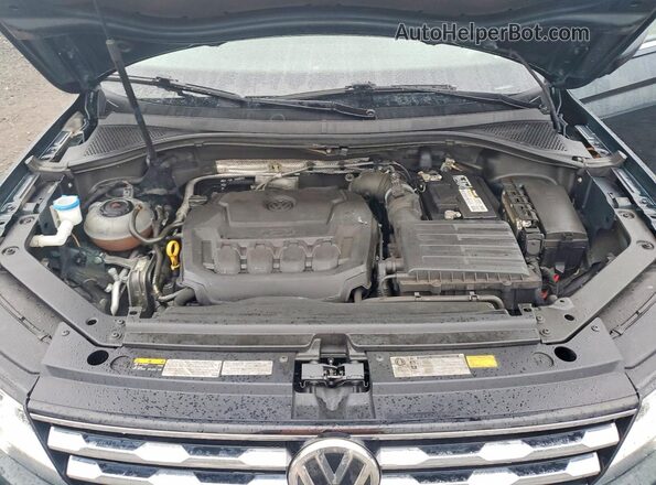 3VV2B7AXXJM055398 2018 VOLKSWAGEN TIGUAN Зеленый Вид подкапотного пространства