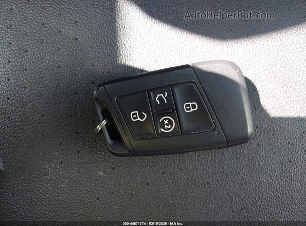 3VV3B7AX0KM078159 2019 VOLKSWAGEN TIGUAN Синий Вид панели приборов