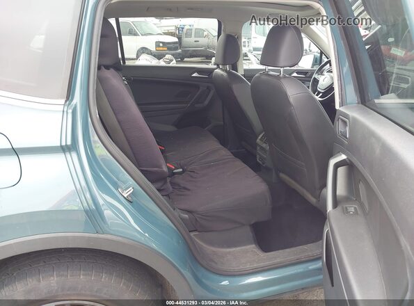 3VV3B7AX1LM106200 2020 VOLKSWAGEN TIGUAN Синий Вид наклейки с VIN-кодом