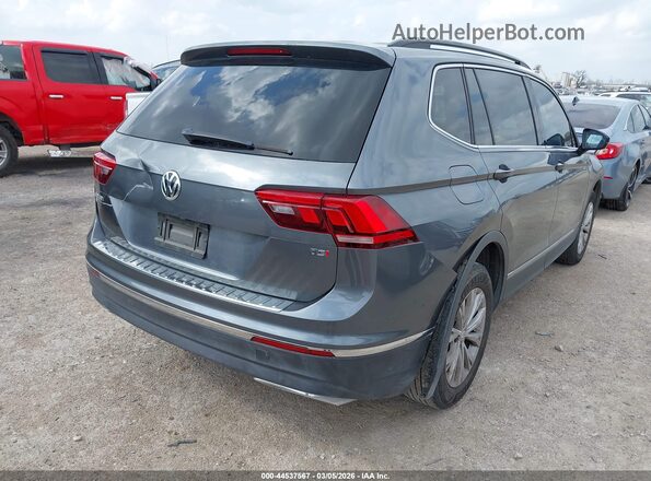 3VV3B7AX2JM056288 2018 VOLKSWAGEN TIGUAN Gray Вид спереду