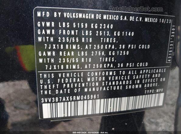 3VV3B7AX5RM045961 2024 VOLKSWAGEN TIGUAN Black ძრავის განყოფილების ხედი
