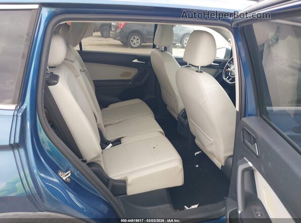 3VV3B7AX6JM039395 2018 VOLKSWAGEN TIGUAN Blue Vista de la etiqueta del VIN