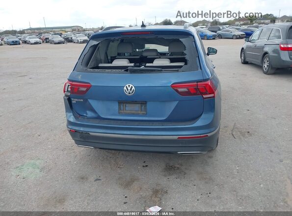 3VV3B7AX6JM039395 2018 VOLKSWAGEN TIGUAN Blue 