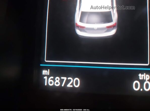 3VV3B7AX6JM181519 2018 VOLKSWAGEN TIGUAN Light Blue 