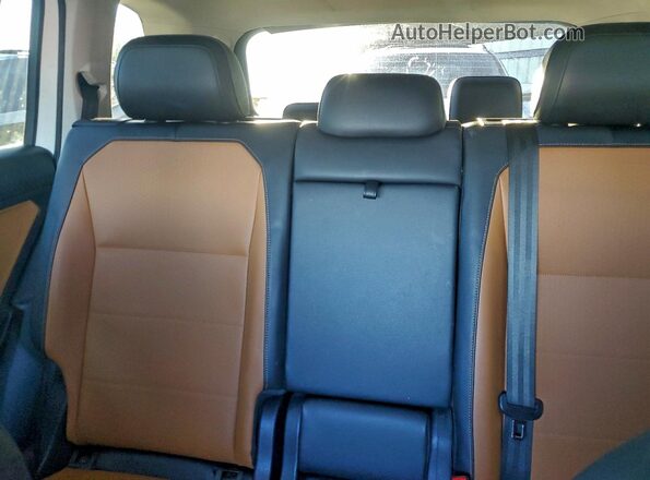 3VV3B7AX6KM061009 2019 VOLKSWAGEN TIGUAN Белый Вид задних сидений