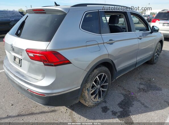 3VV3B7AX8MM112383 2021 VOLKSWAGEN TIGUAN Silver Tył prawy