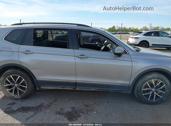 3VV3B7AX8MM112383 2021 VOLKSWAGEN TIGUAN Silver Widok wnętrza z tyłu