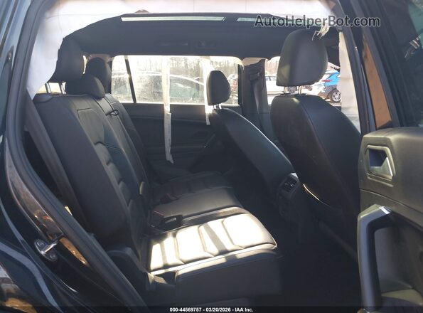 3VV4B7AX3LM068697 2020 VOLKSWAGEN TIGUAN Черный Вид наклейки с VIN-кодом