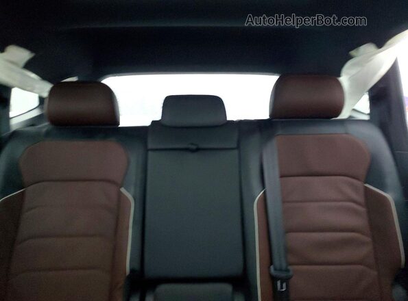 3VV4B7AX6RM185277 2024 VOLKSWAGEN TIGUAN Белый Вид задних сидений