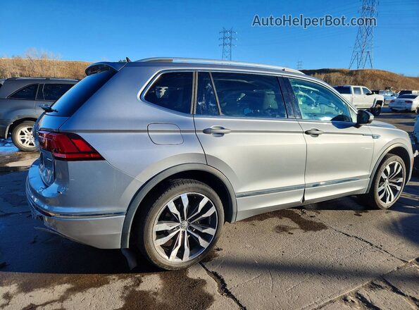 3VV4B7AX9LM102366 2020 VOLKSWAGEN TIGUAN Silver Tył prawy