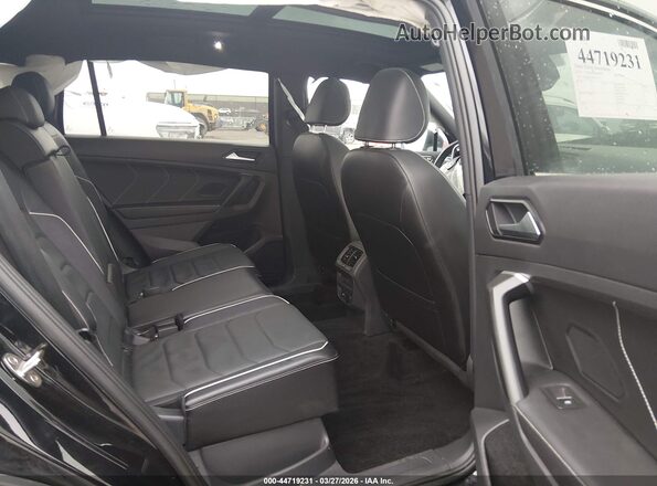 3VV4B7AX9RM137952 2024 VOLKSWAGEN TIGUAN Black Вид наклейки з VIN-кодом