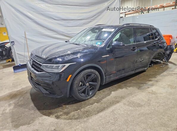 3VV8B7AX0RM216184 2024 VOLKSWAGEN TIGUAN Черный Передняя левая четверть