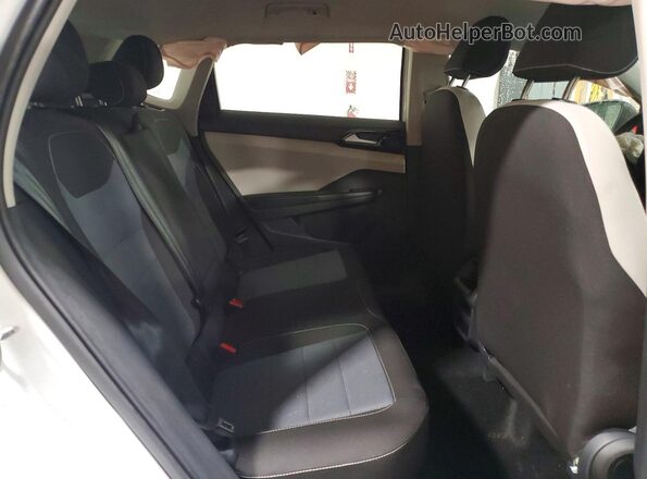 3VV8C7B27TM019732 2026 VOLKSWAGEN TAOS Белый Вид задней части салона