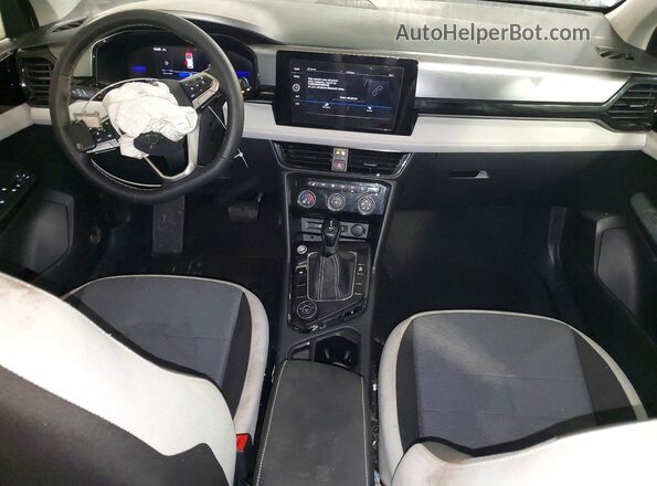 3VV8C7B27TM019732 2026 VOLKSWAGEN TAOS Белый Вид панели приборов