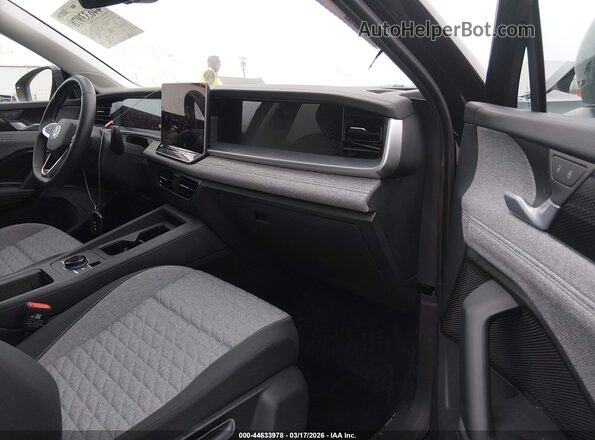 3VVBR7RM5SM039715 2025 VOLKSWAGEN TIGUAN Черный Вид салона спереди