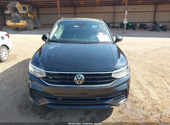 3VVCB7AX4RM070981 2024 VOLKSWAGEN TIGUAN Черный Вид задней части салона
