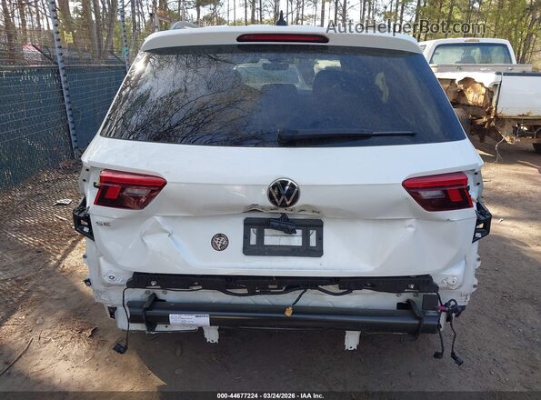 3VVCB7AX4RM154914 2024 VOLKSWAGEN TIGUAN White Widok z przodu